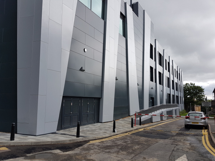 Royal Holloway University, Electronic Engineering Science Building